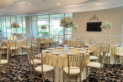 White Flowers & Baby's Breath Centerpiece